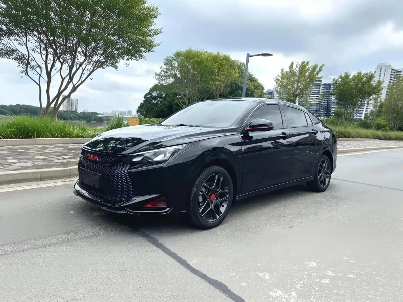 Dongfeng Aeolus Yixuan 2021 230T Automatic Wind Chaser Version