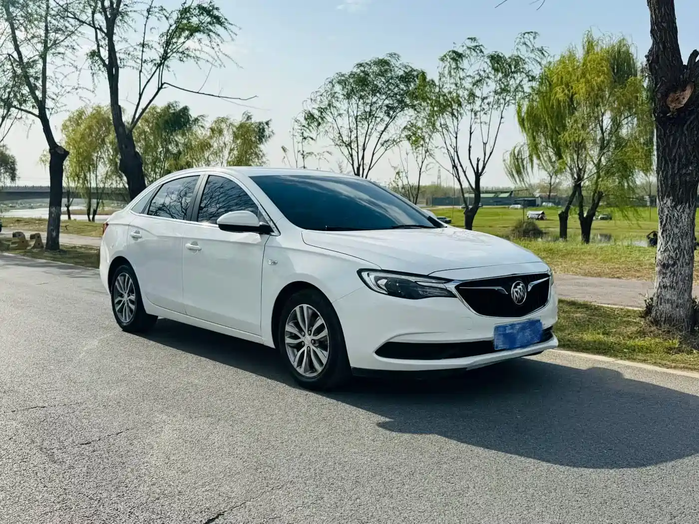 Buick Excelle 2018 18T Automatic Elite фото 3
