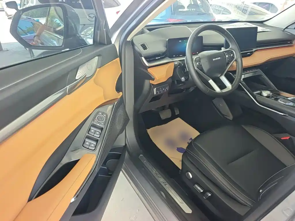 Фото 16 - Haval H6