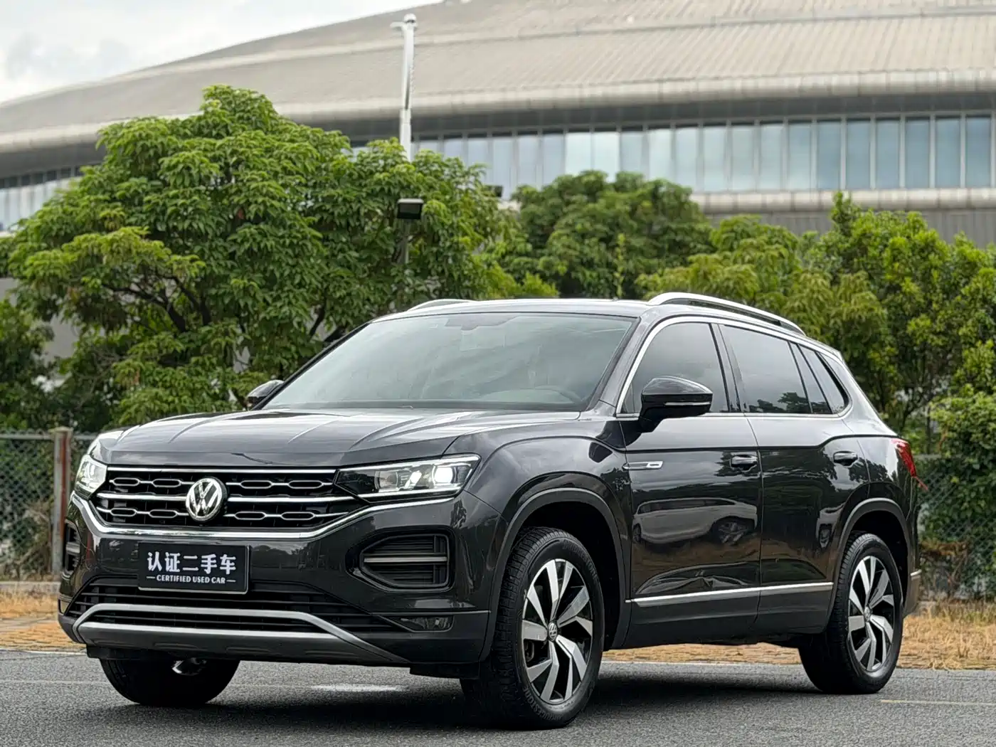 Photo 1 - Volkswagen Tayron