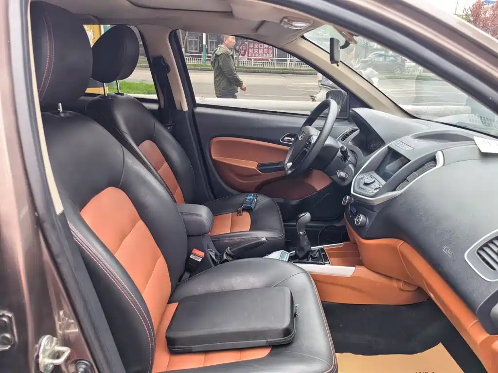 Geely King Kong 2016 2016 1.5L Manual Elite