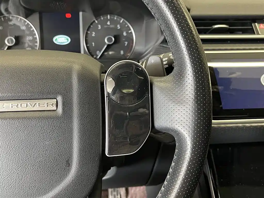 Land Rover Range Rover Velar 2019 250PS фото 23