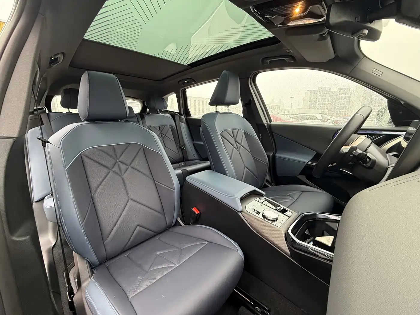 BMW X3 2025 xDrive30L Premium M Sport Package фото 8