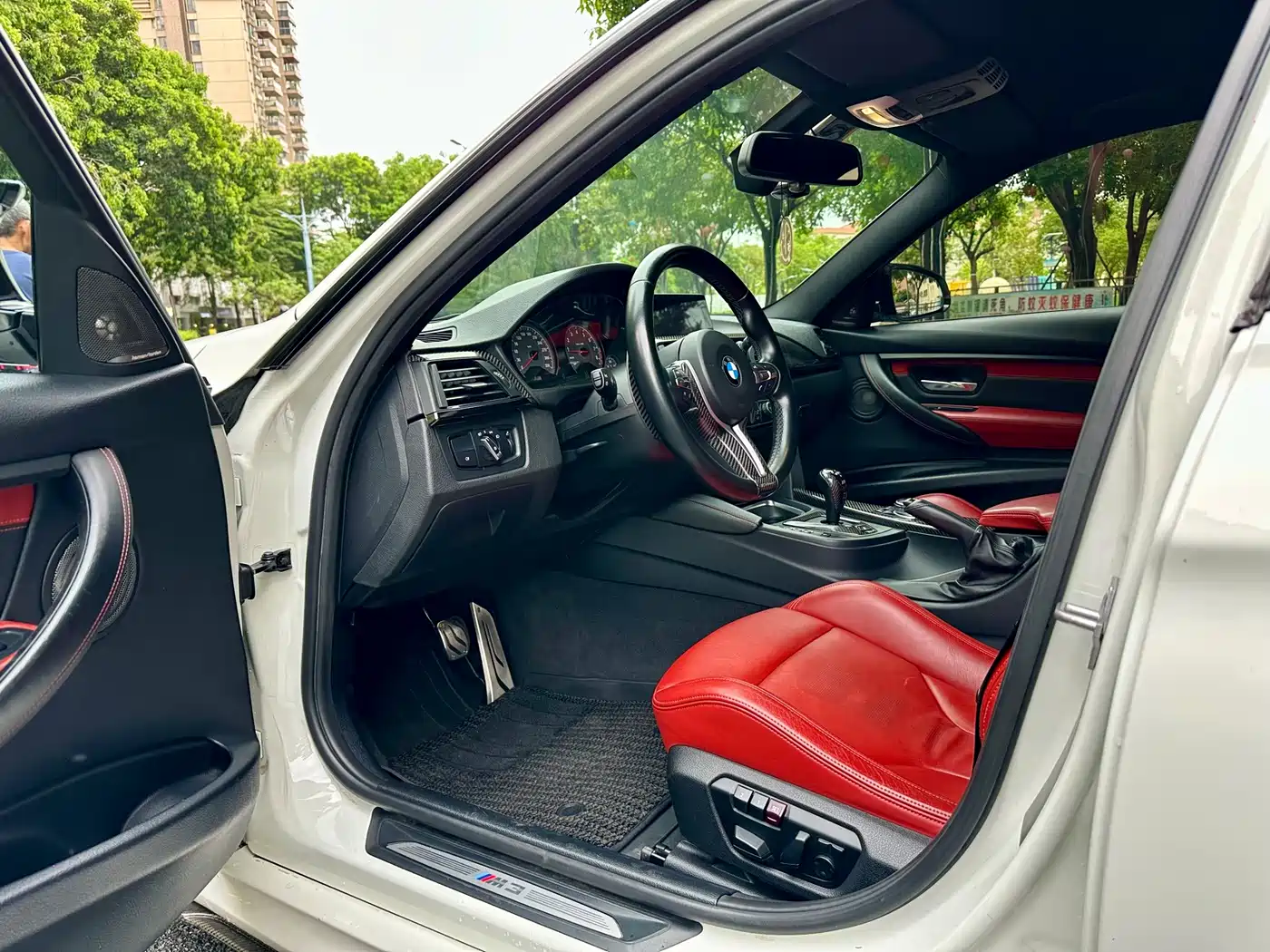 BMW M3 2015 2014 BMW M3 Sedan