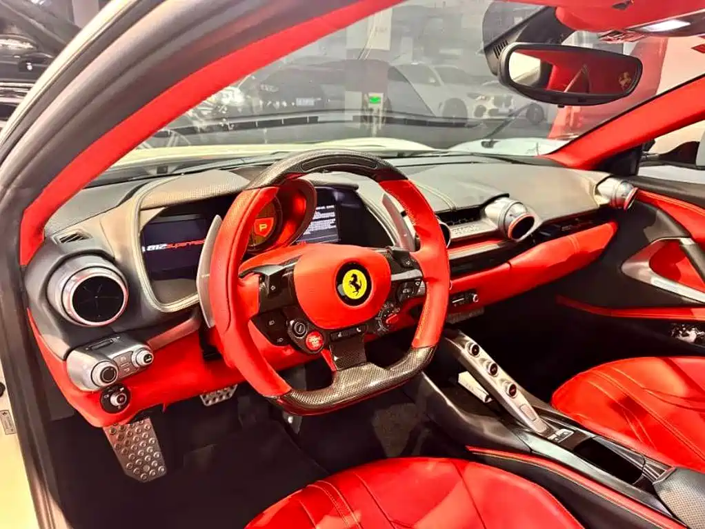 Ferrari 812 2018 2017 6.5L Superfast