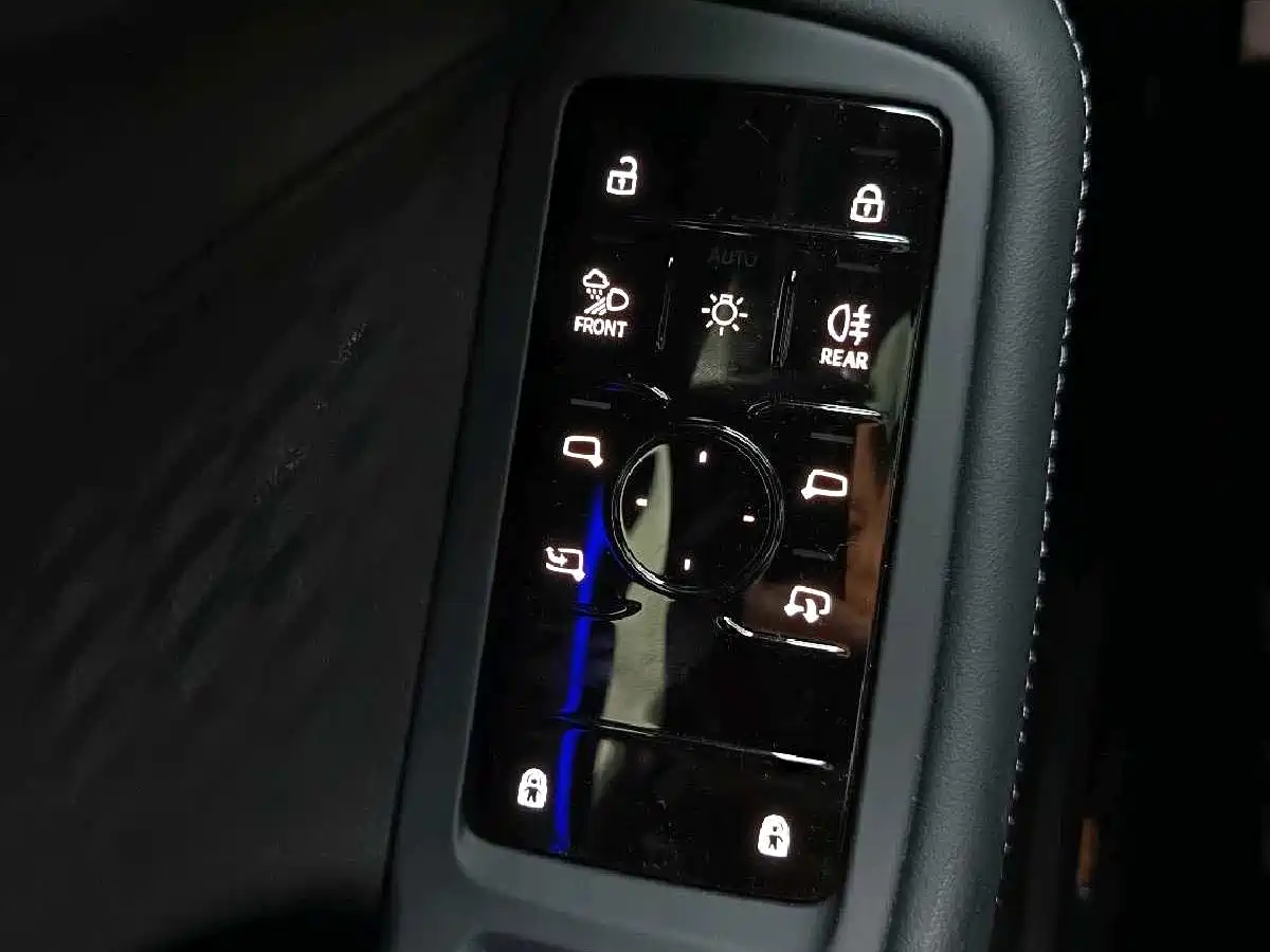 Audi A5L 2025 2.0T Navigation Edition фото 32