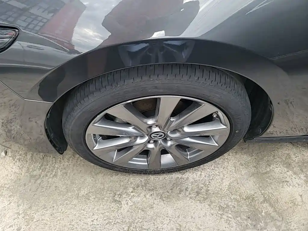 Mazda Mazda 3 2024 2023 2.0L Automatic Premium Edition