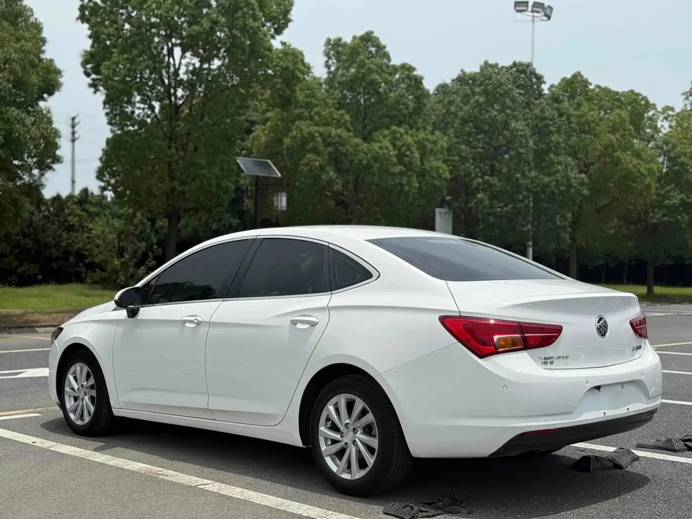 Buick Verano 2015 Sedan 15S Automatic Leading фото 5