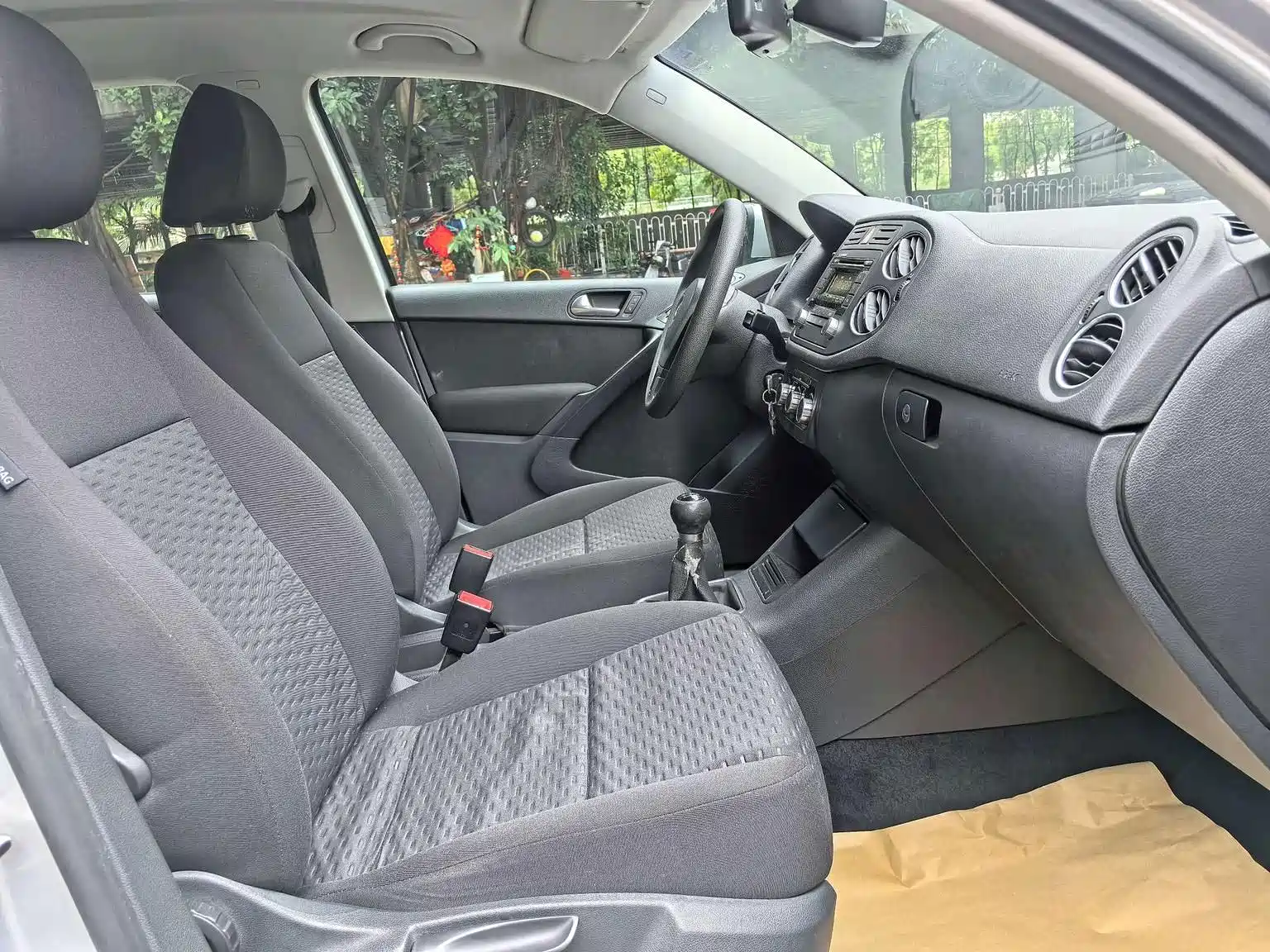 صورة 15 - Volkswagen Tiguan