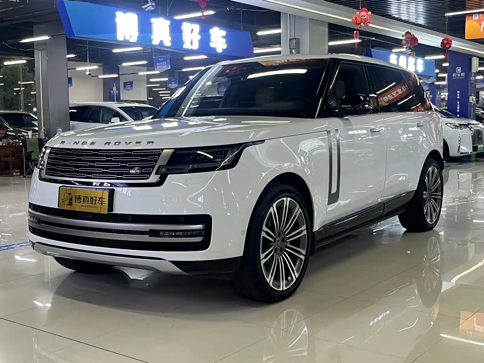 Фото 1 - Land Rover Range Rover