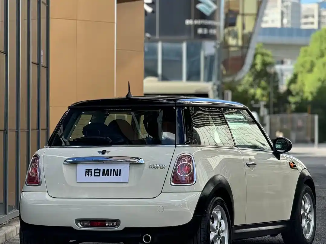 MINI MINI 2014 2012 1.6L COOPER Baker Street