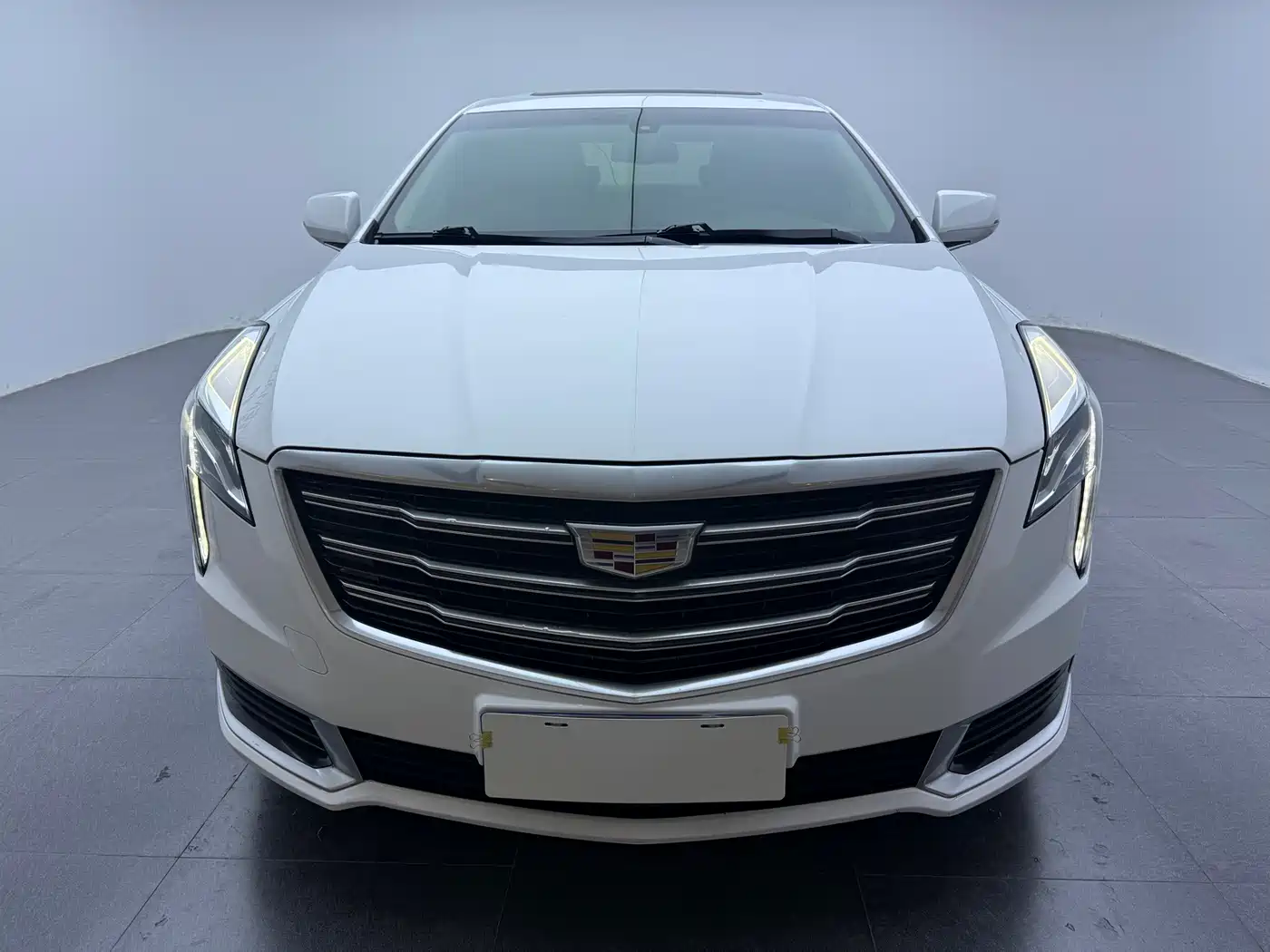 Cadillac XTS 2018 28T Technology фото 2