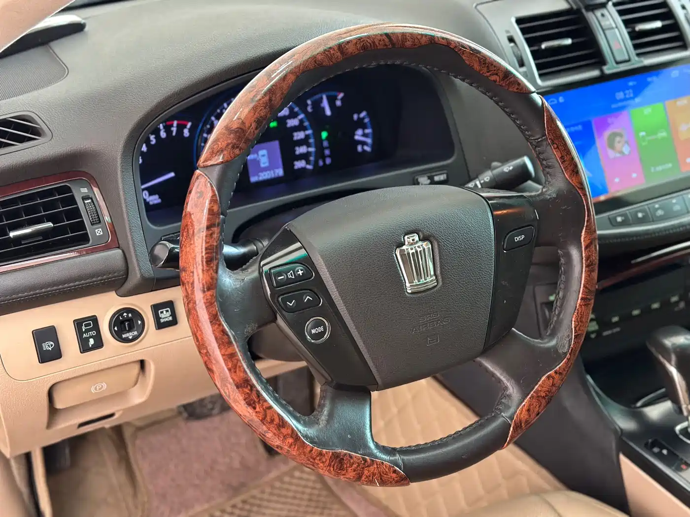 Toyota Crown 2010 2.5L Royal Leather Sunroof Navigation фото 5