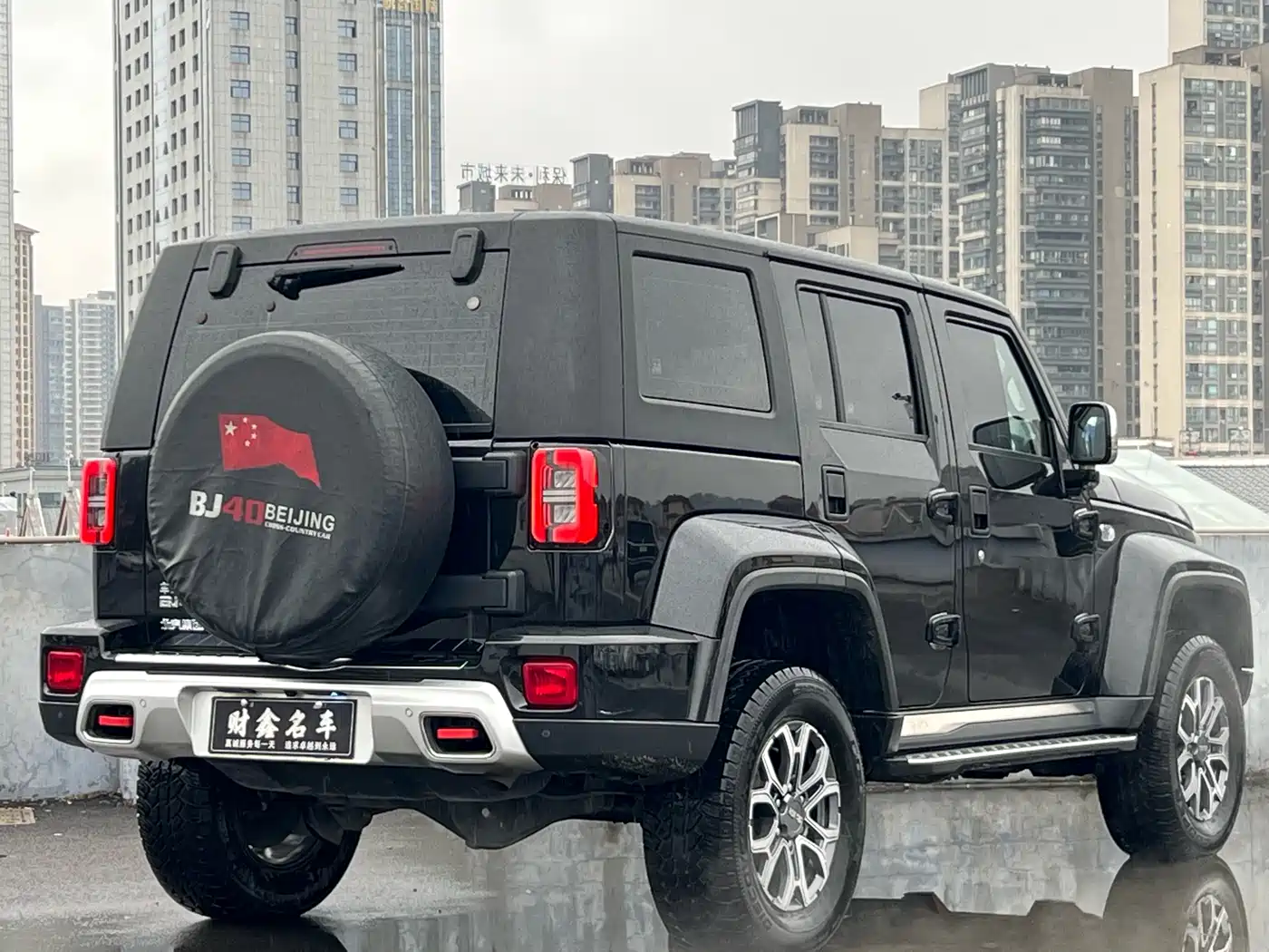 BAIC ORV Beijing Offroad BJ40 2023 2.0T Auto 4WD Urban Hunter Knight Edition фото 11