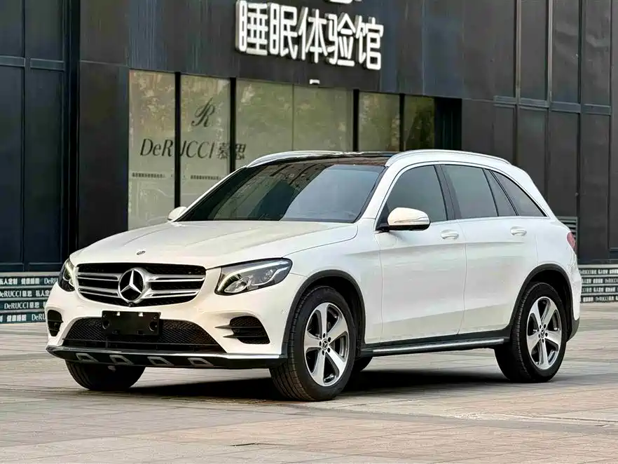Mercedes-Benz GLC 2017 GLC 260 4MATIC Luxury