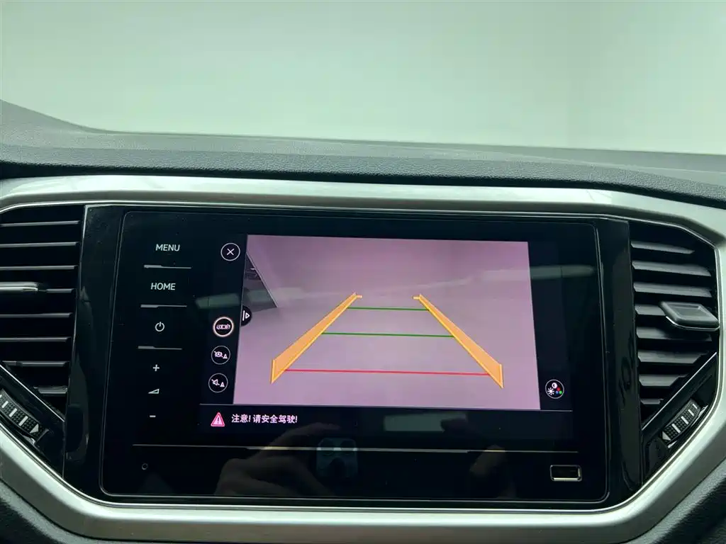 Volkswagen T-ROC 2021 Facelift 280TSI DSG 2WD Elite Smart Connect Edition фото 17