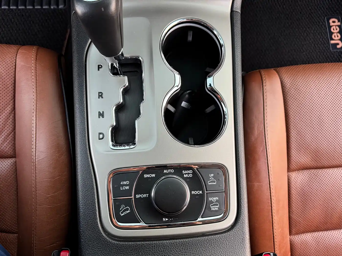 Фото 16 - Jeep Grand Cherokee (Import)
