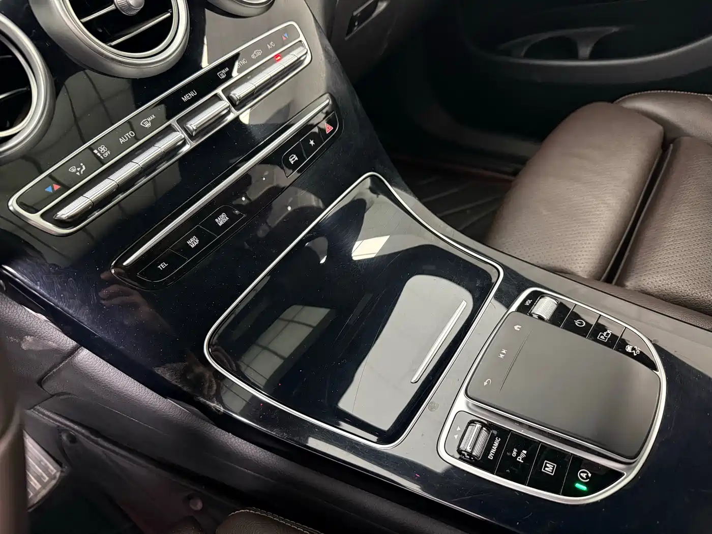 Mercedes-Benz GLC 2022 Facelift III GLC 260 L 4MATIC Dynamic фото 15