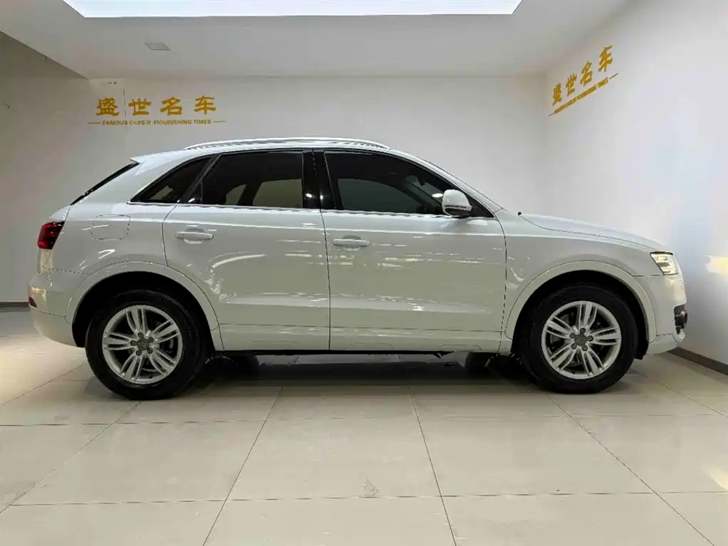 Audi Q3 2013 35 TFSI quattro Technology фото 15