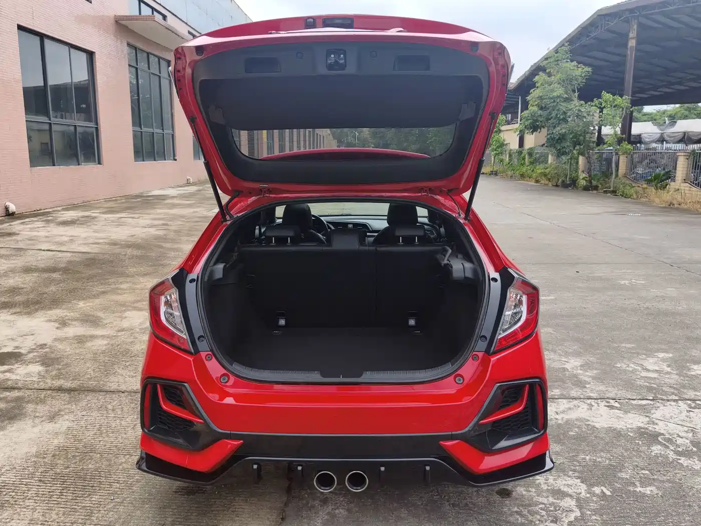 Photo 21 - Honda Civic