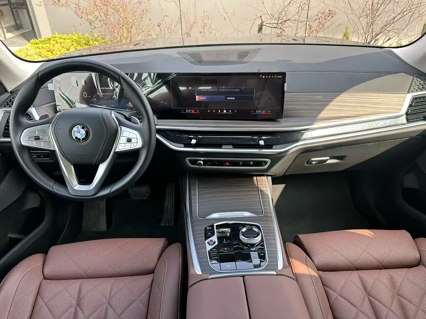 BMW X7 2023 xDrive40i Leading Luxury Package фото 6