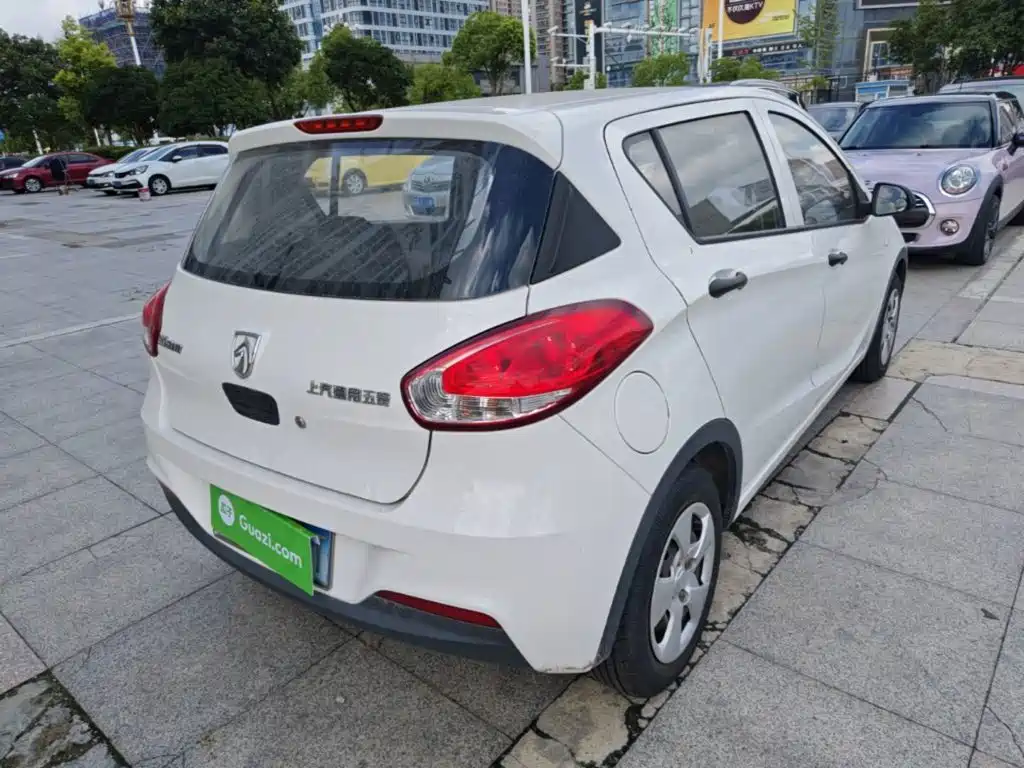 Baojun 310 2016 2016 1.2L Manual Value Edition