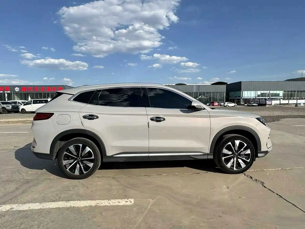 صورة 4 - BYD Song PLUS PHEV