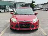 Фото 2 - Ford Focus
