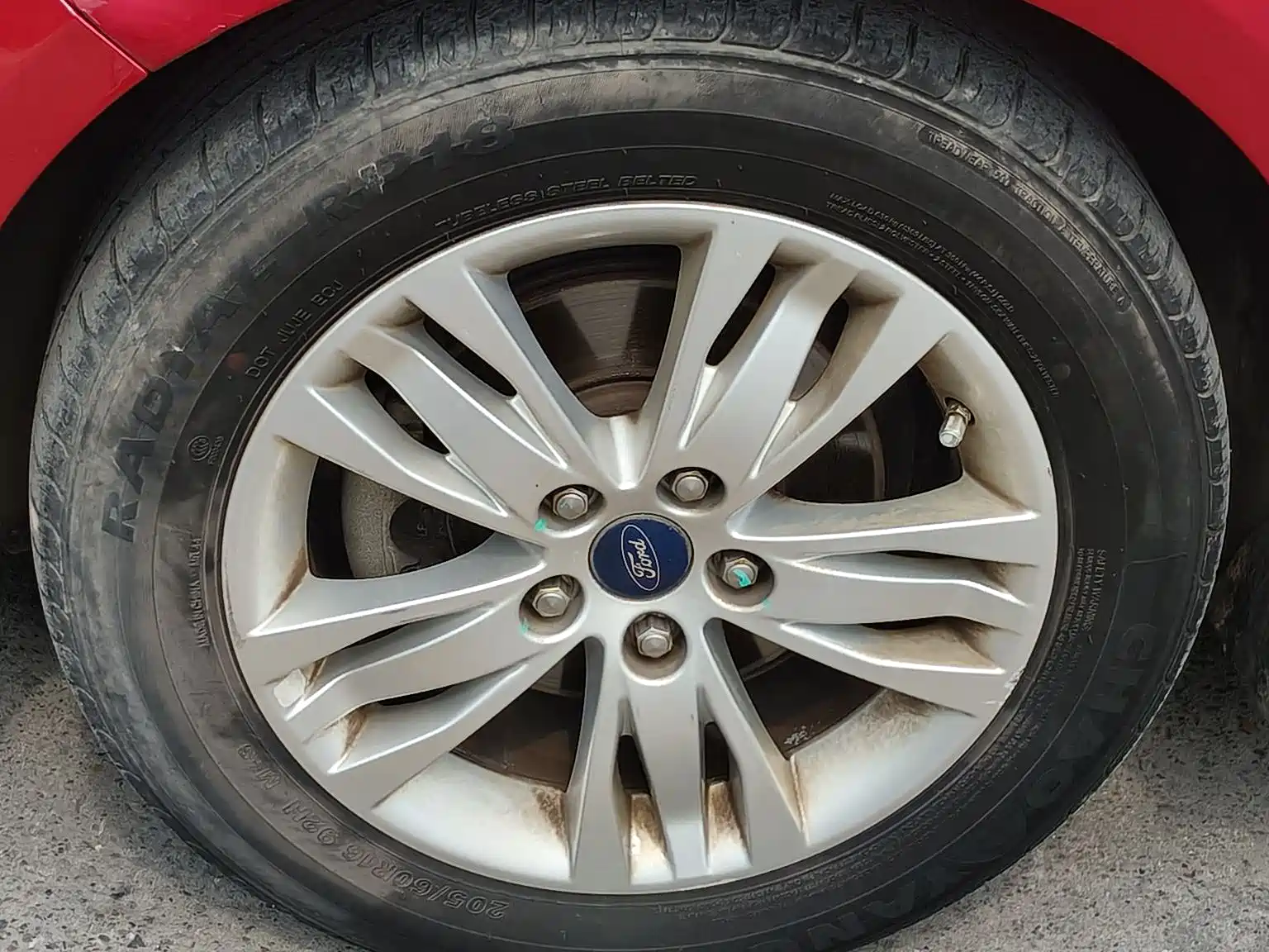 Фото 14 - Ford Focus