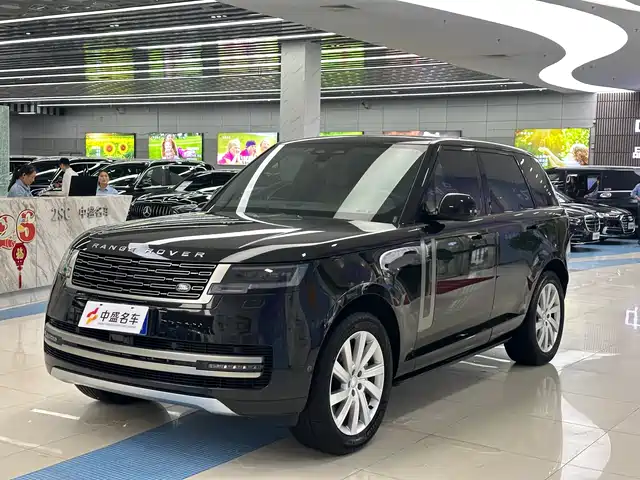 Land Rover Range Rover 2023 3.0 L6 360PS Golden Age Edition