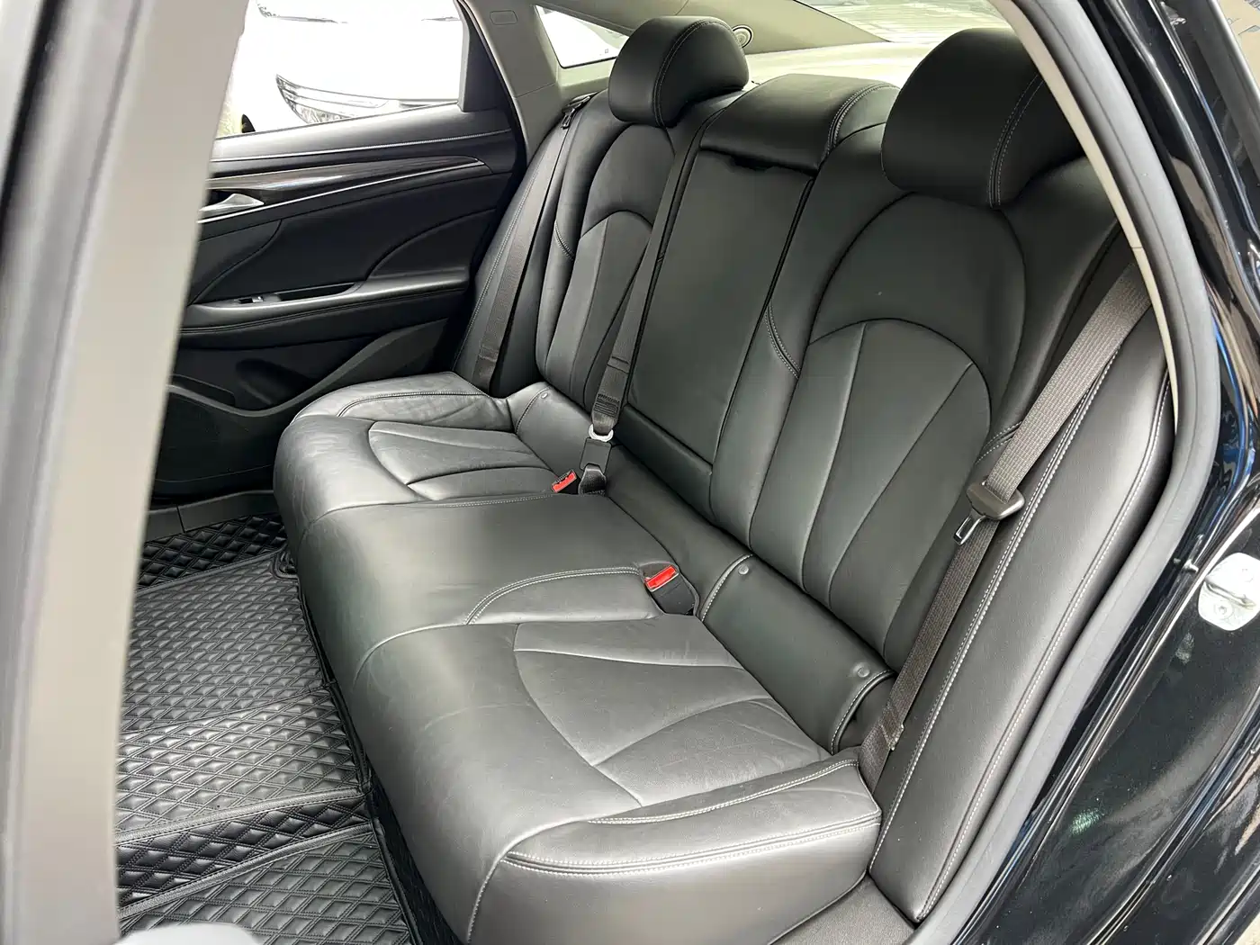 BUICK LACROSSE