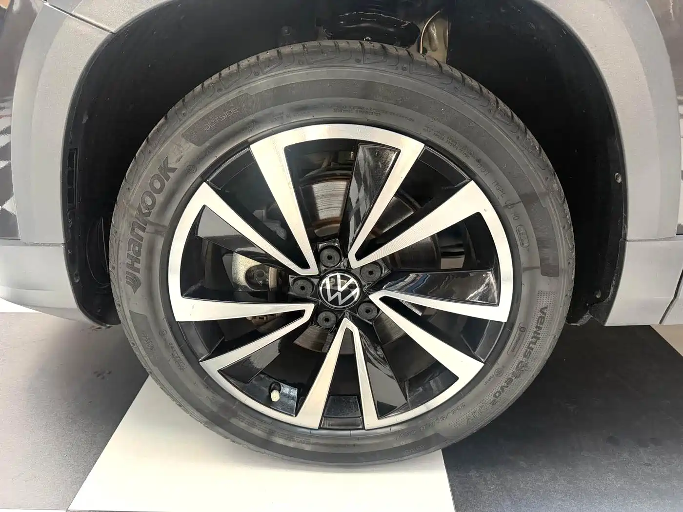 Volkswagen Tharu, миниатюра 8