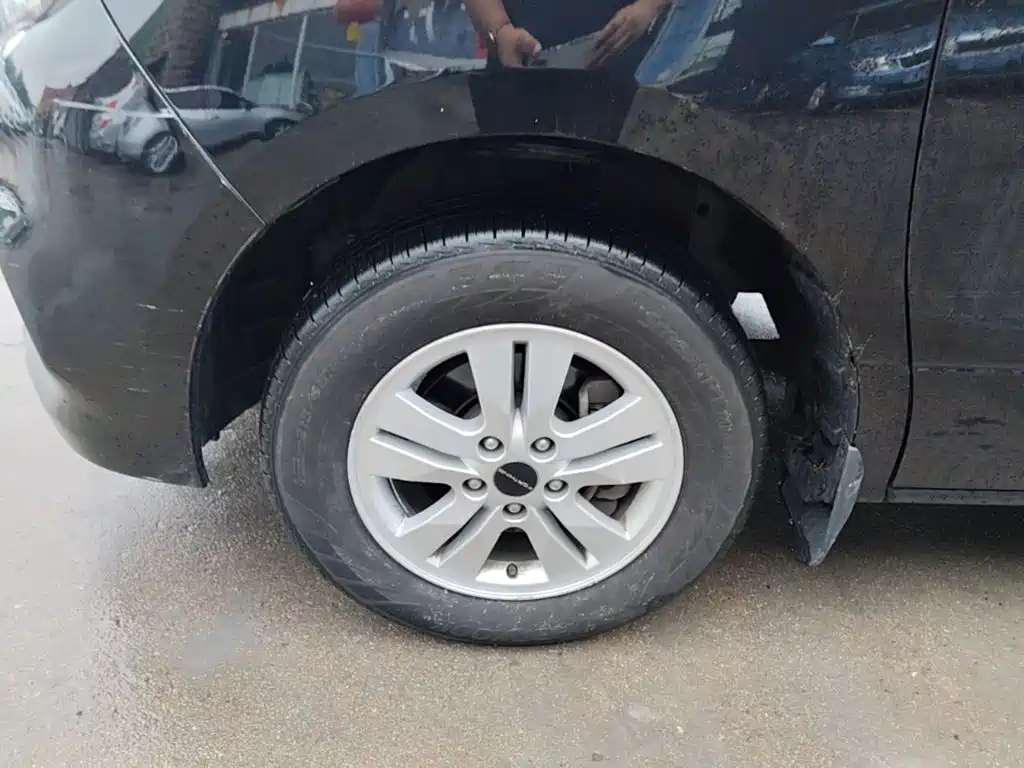 Dongfeng Fengxing Fengxing M7 2021 2021 1.8T Manual Luxury