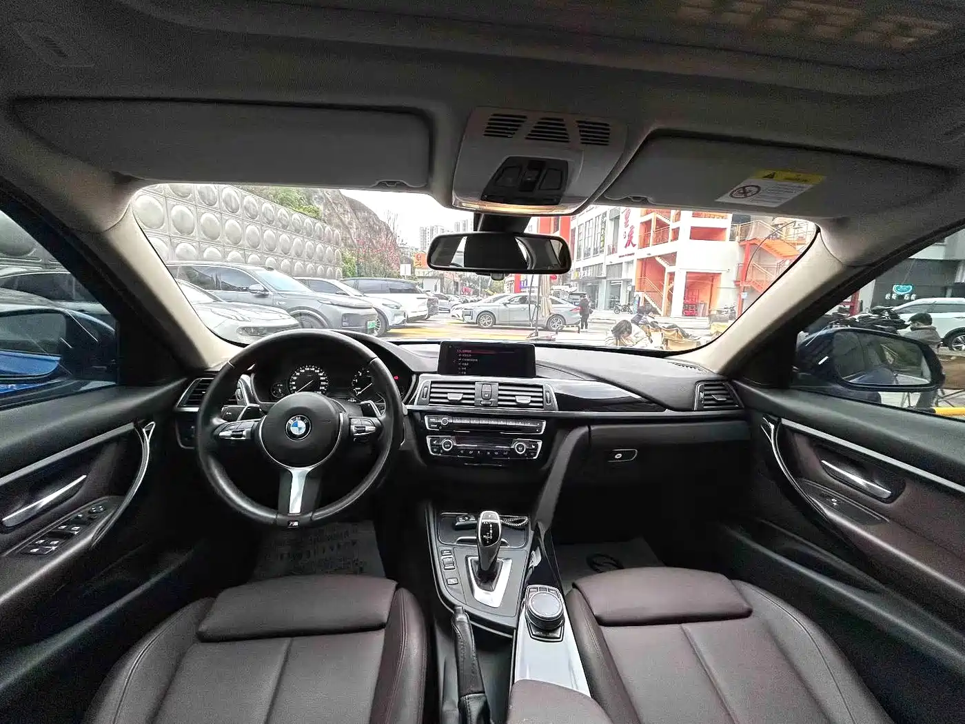 BMW 3 Series 2018 320Li Leading M Sport Package фото 11