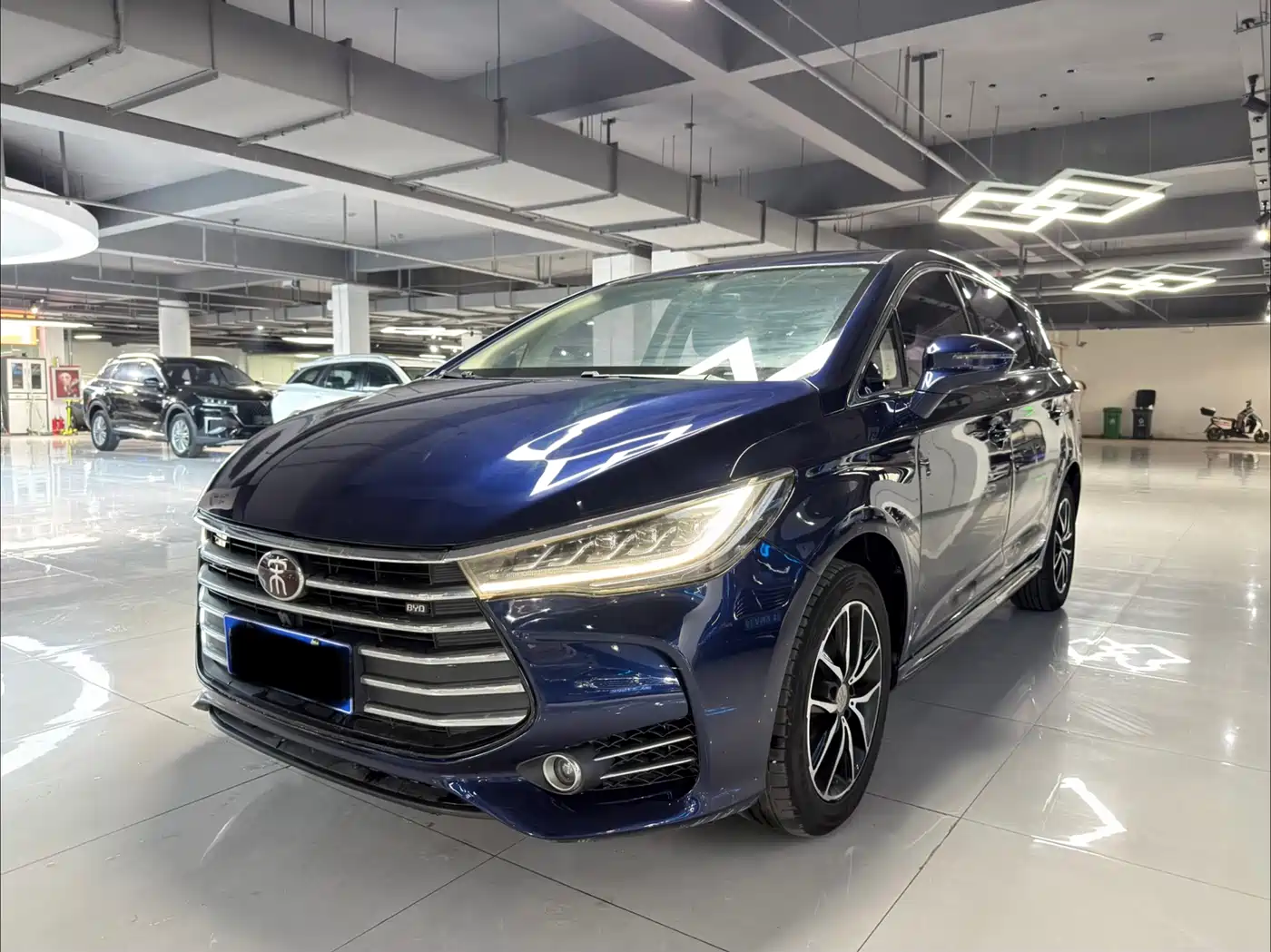 BYD Song MAX 2017 1.5T Auto Smart Luxury 7-Seater