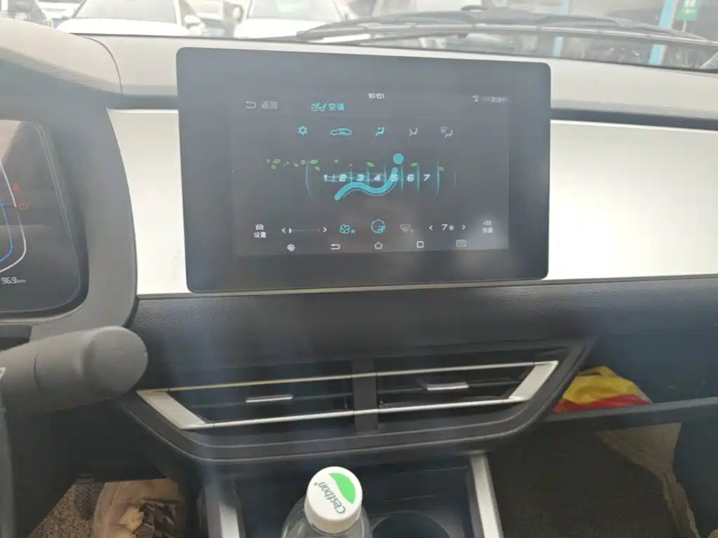 BYD e1 2020 2020 Smart Comfort