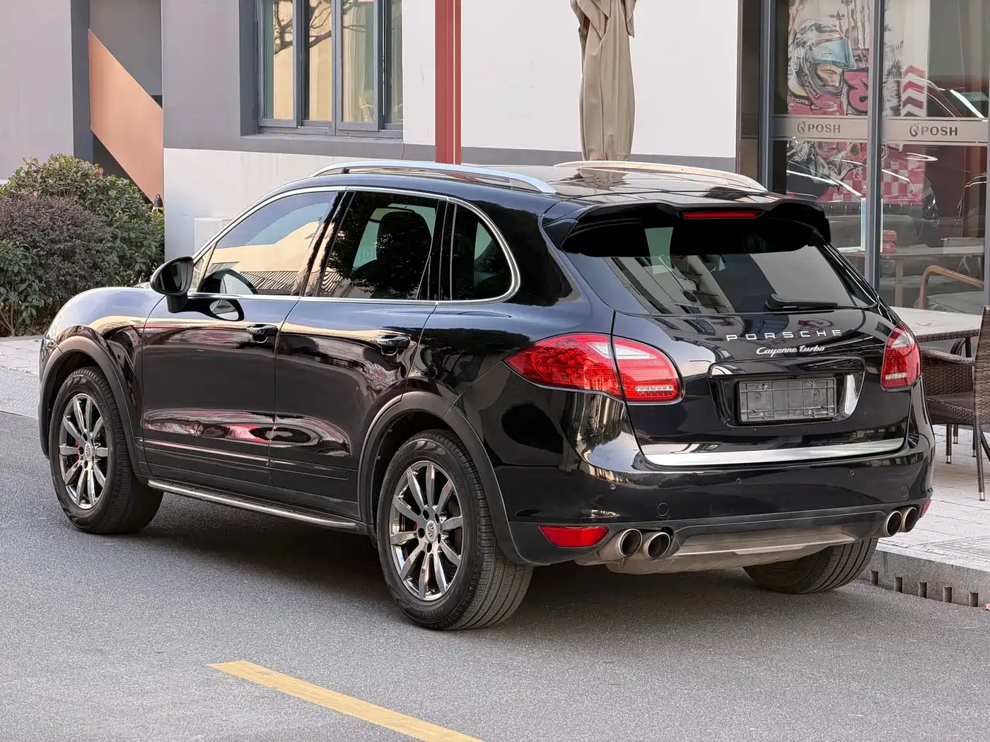 Porsche Cayenne 2011 Cayenne Turbo 4.8T фото 4