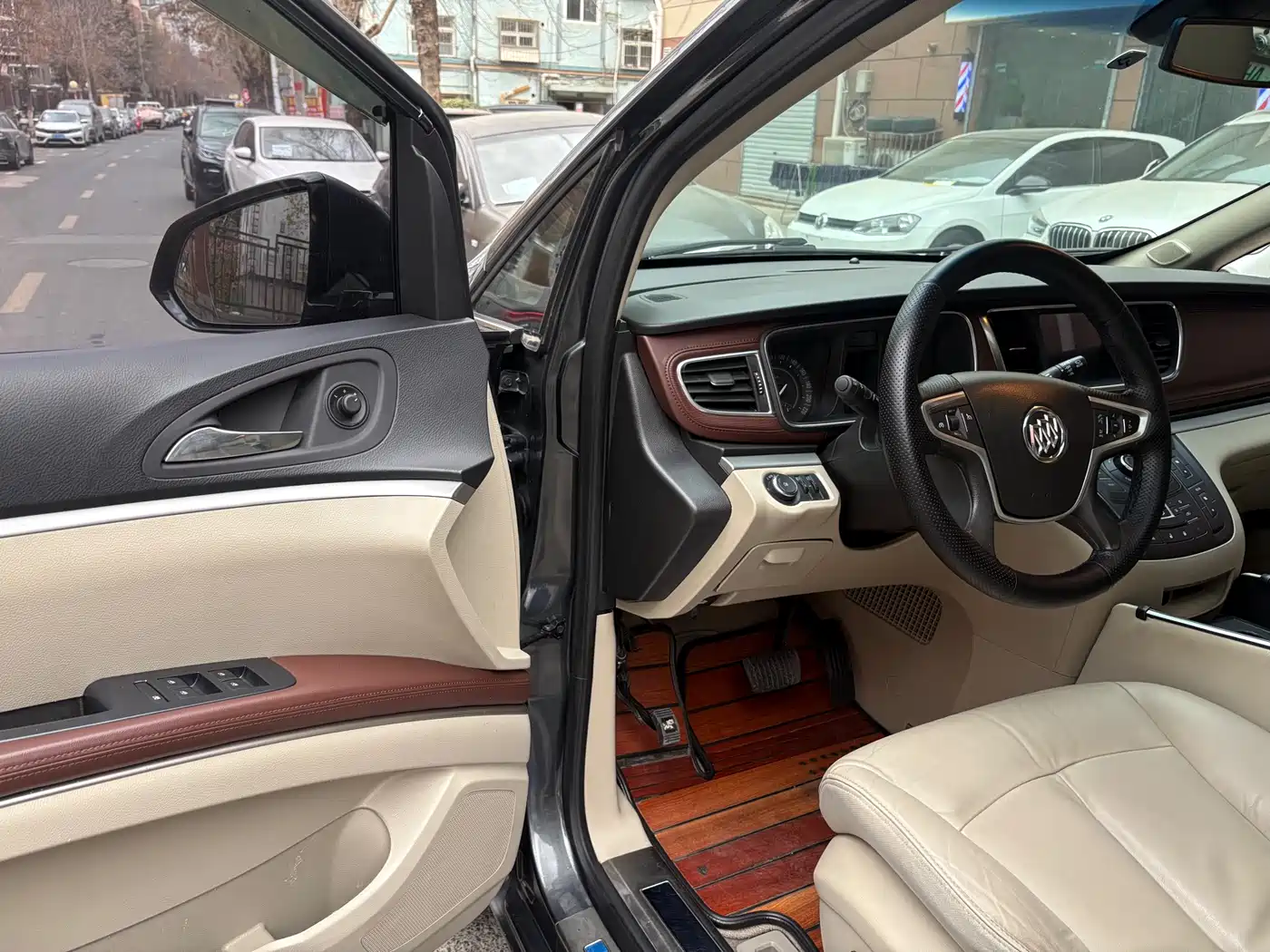 Buick GL8 2017 25S Luxury China V фото 12