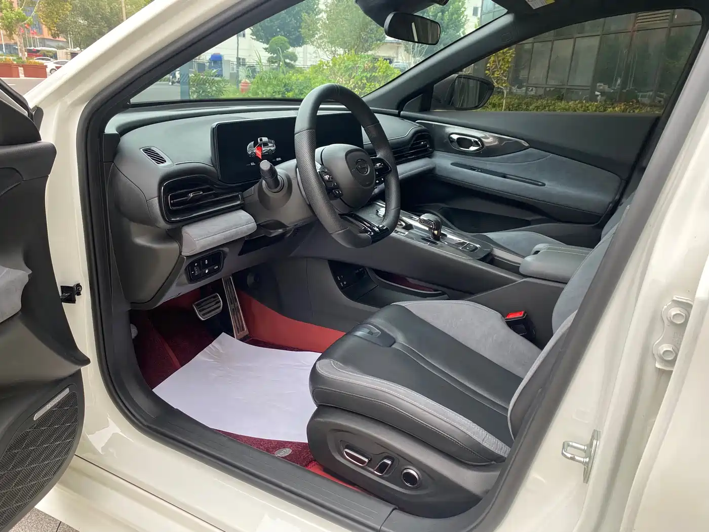GAC Trumpchi Trumpchi Emkoo 2026 2024 Model 400T Auto Shadow Leopard R MAX Edition