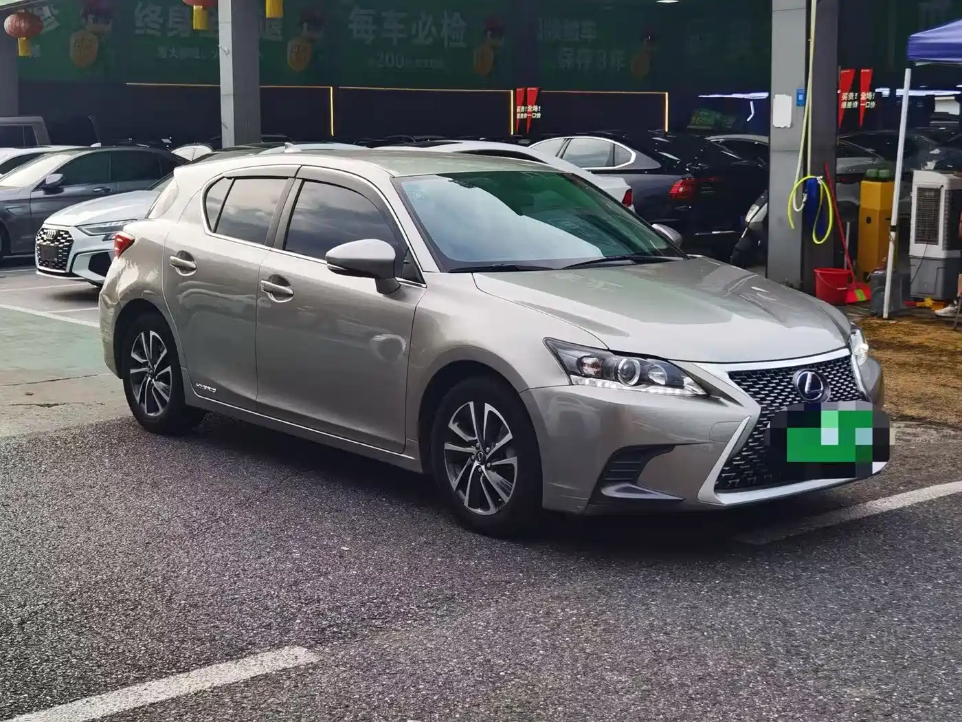 Lexus CT 2019 2017 CT200h Elite Edition Monochrome China V