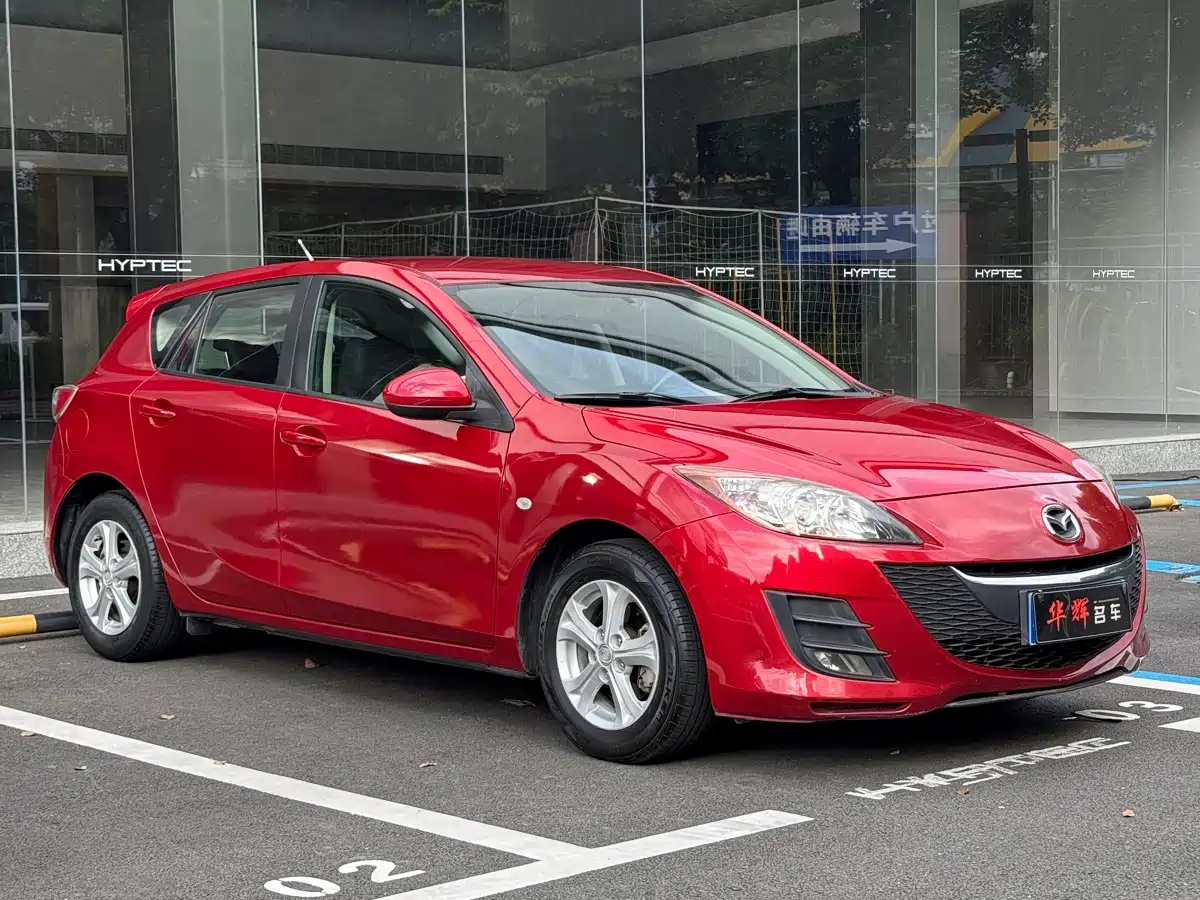 Mazda Mazda3 (Import) 2011 2010 Hatchback 1.6 Manual Comfort