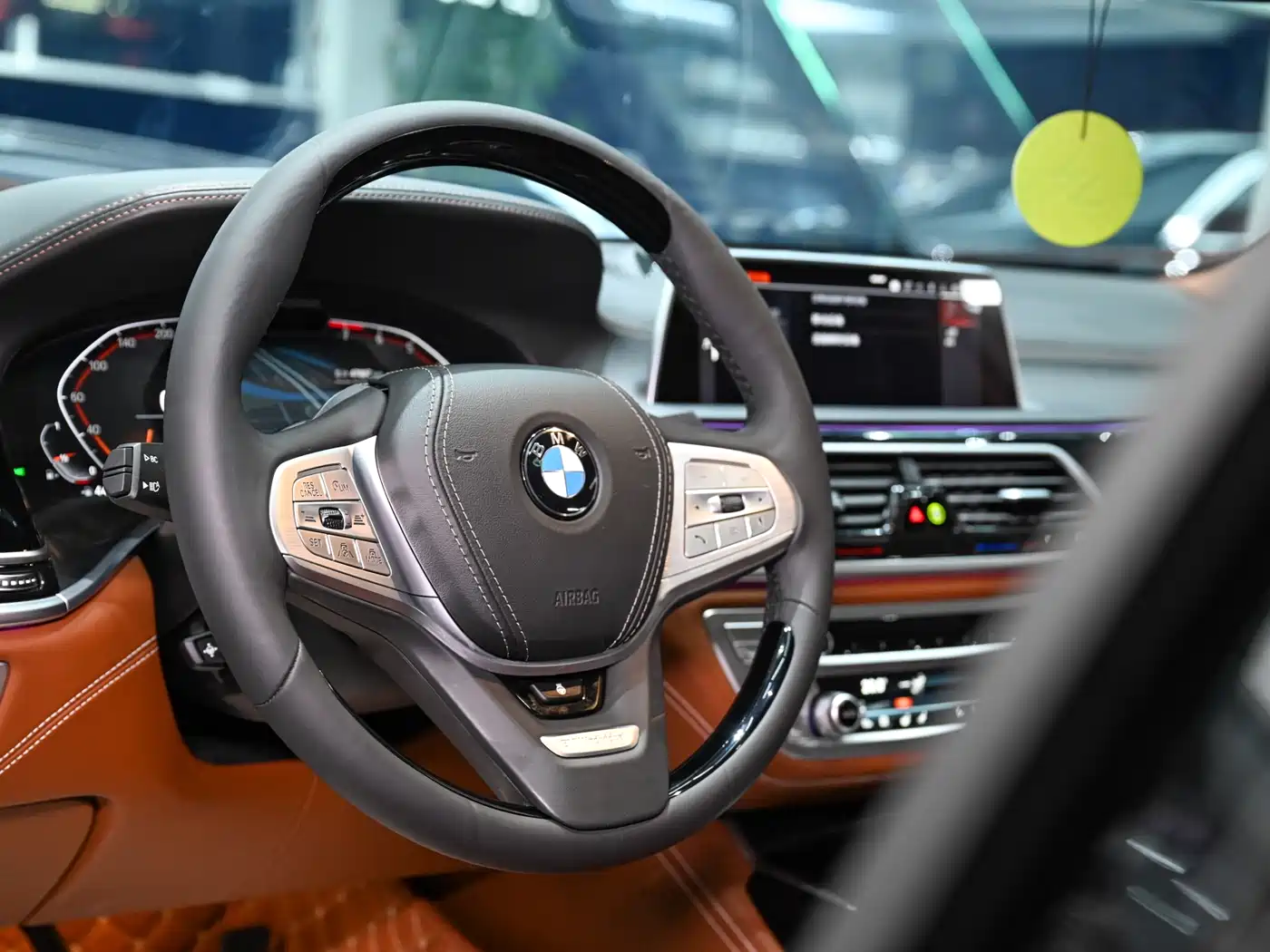 BMW 7 Series 2021 Model 740Li xDrive Executive Luxury Package фото 12