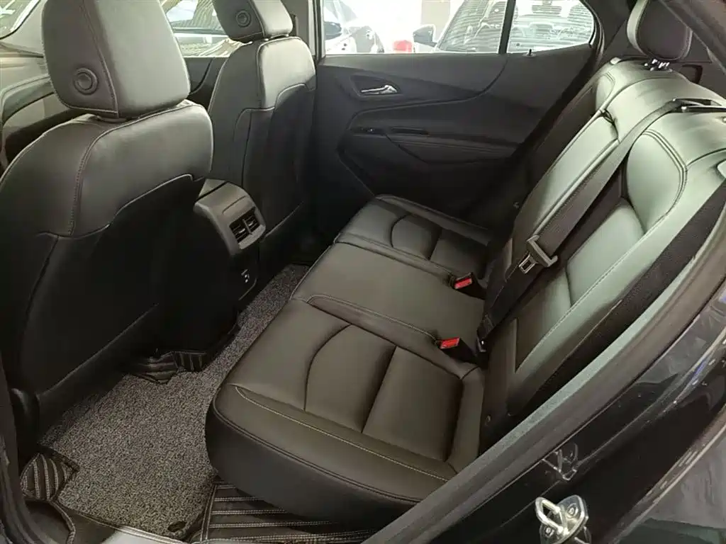 CHEVROLET EXPLORER