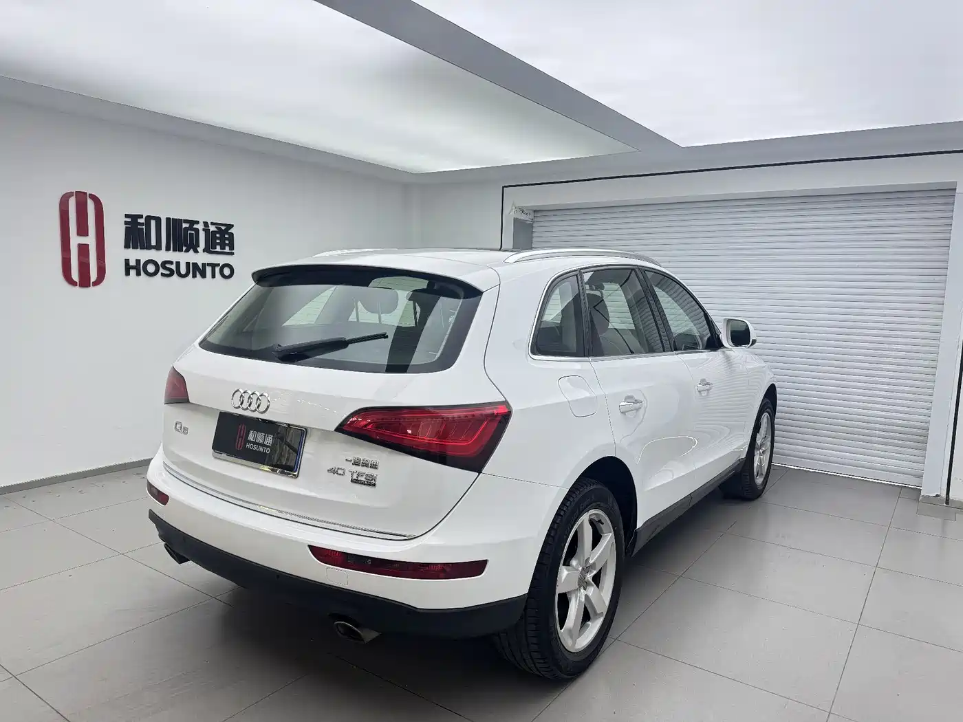 Audi Q5 2016 40 TFSI Technology Model фото 9