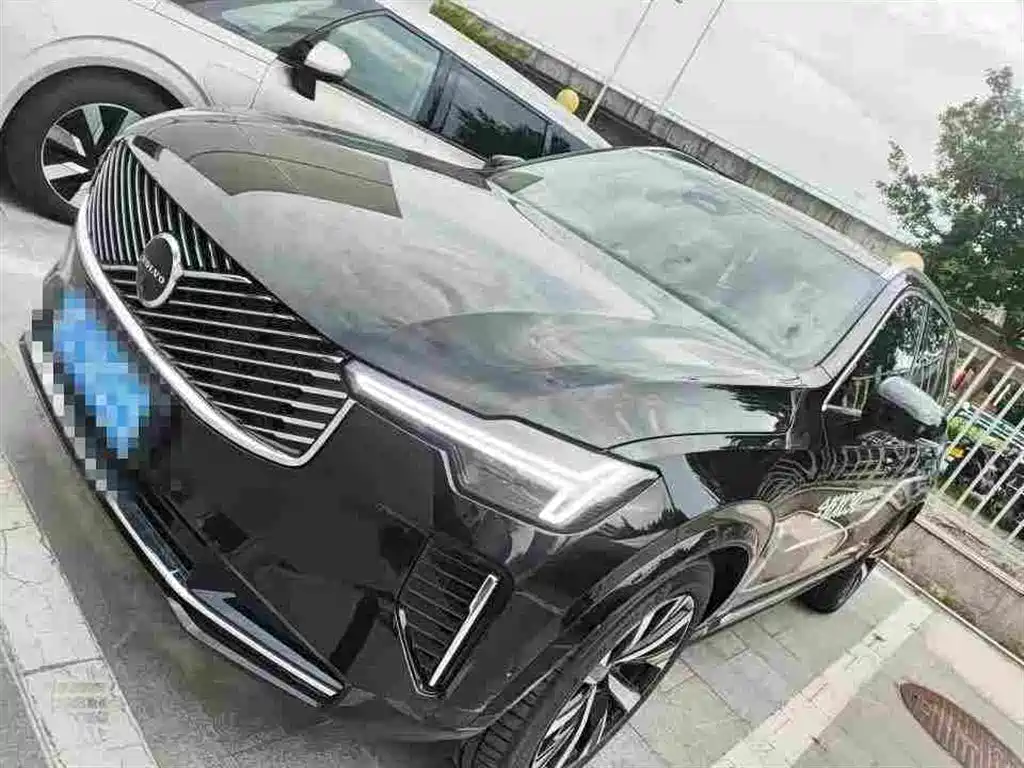 Volvo XC90 2025 2025 Facelift B6 Smart Elegance Luxury 6-seater