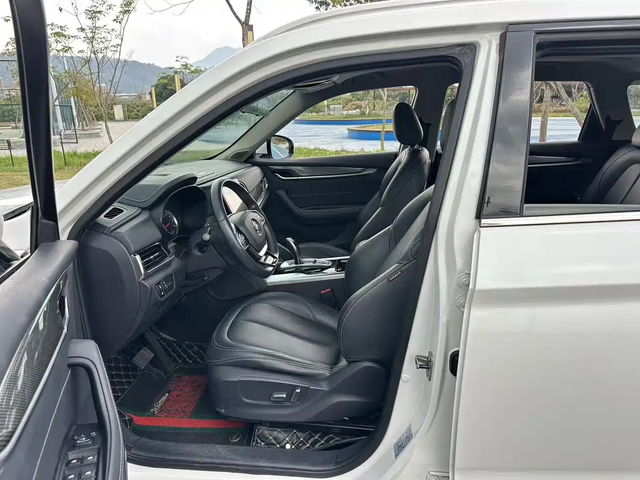 Zhonghua V7 2018 2018 280T DCT Luxury 5-seater