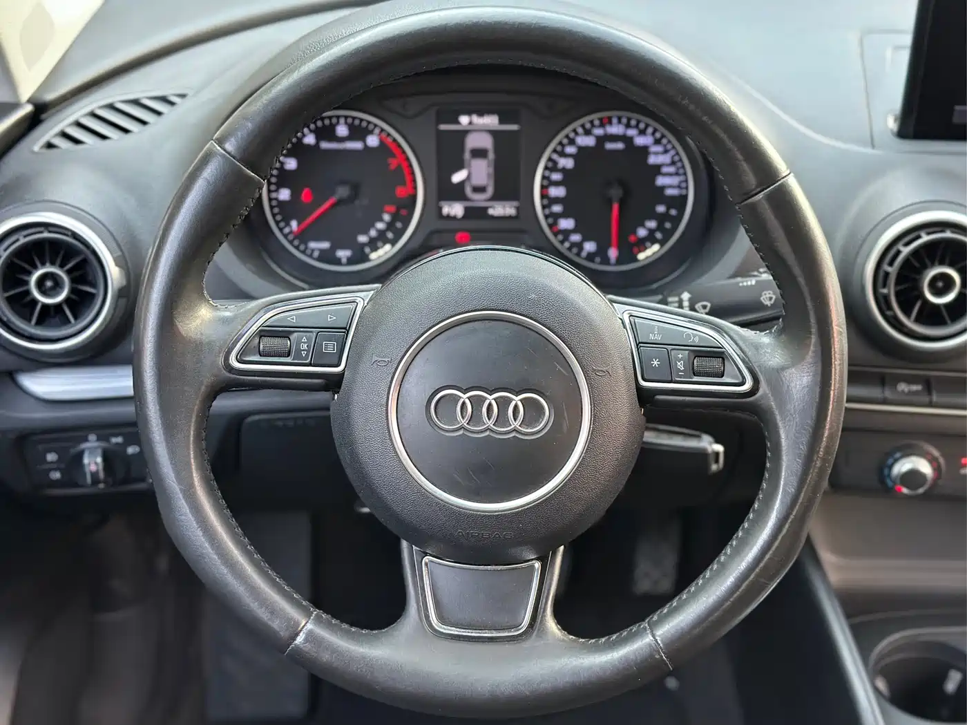 Audi A3 2015 Limousine 35 TFSI Millionth Anniversary Intelligent Leader Type фото 5