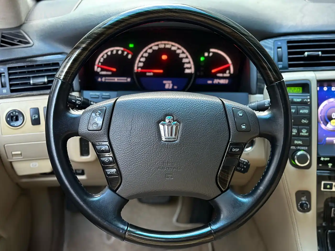 Toyota Crown 2005 Model 3.0L Royal Saloon G фото 4