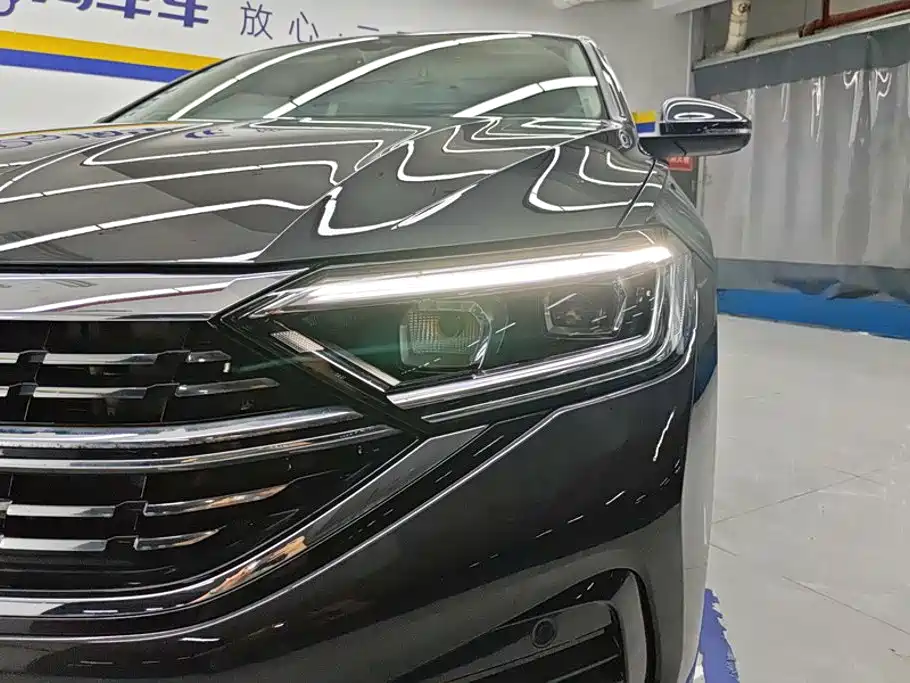 Volkswagen Sagitar, миниатюра 5