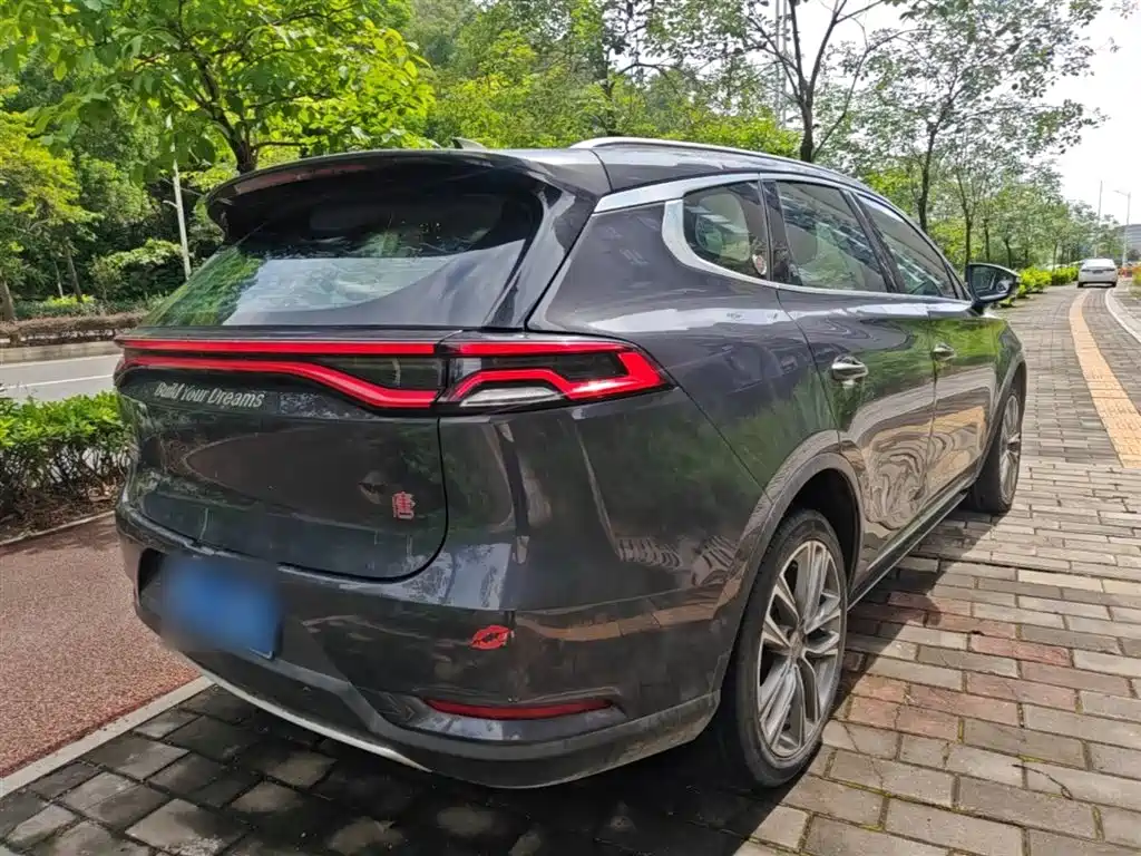 BYD TANG